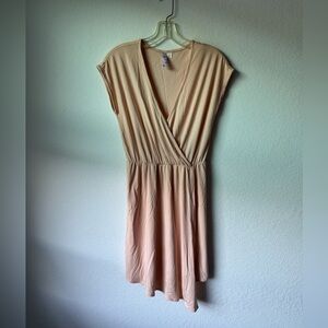 Alya Size Small Flowy Short Sleeve Casual Dress